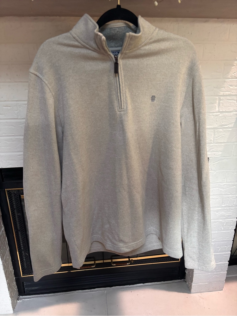 Izod Men's Light Cream Quarter-Zip Pullover